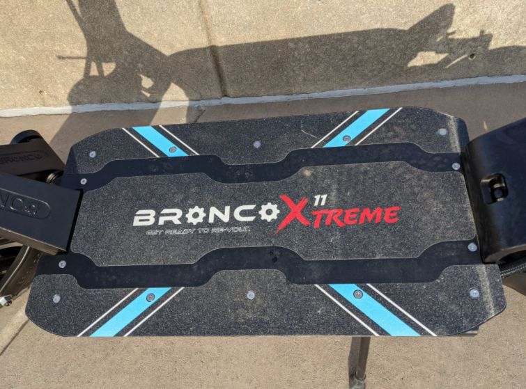 Bronco Xtreme 11 Sport Massive Deck