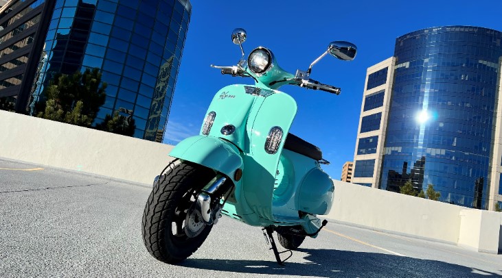 Aventura X Electric Scooter that Looks like a Vespa in Downtown Denver