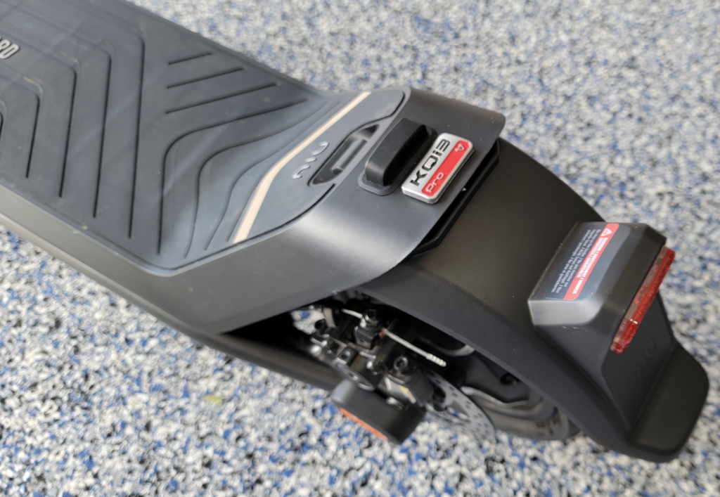 KQi3 Pro Rear Kick Plate and silicone Deck