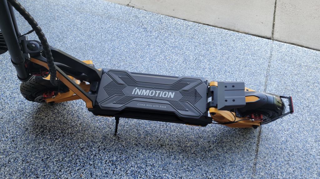 INMOTION RS massive deck with kick plate and 72V 40Ah battery